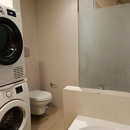 Cosy Near The Old Town And Harbour